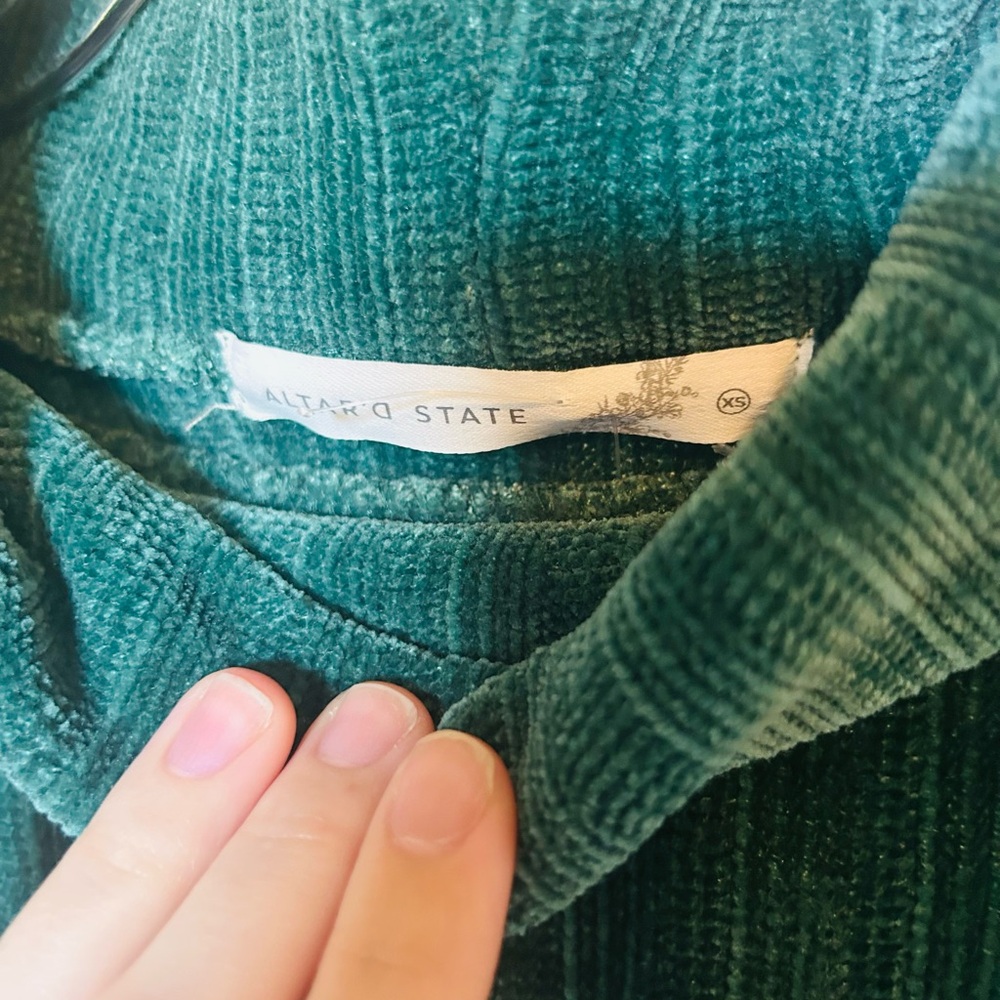 Altar'd State Green Ribbed Knit Top - Picture 3 of 4